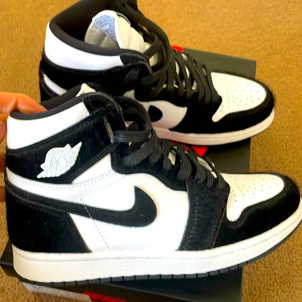Jordon 1 Retro High Twist women’s